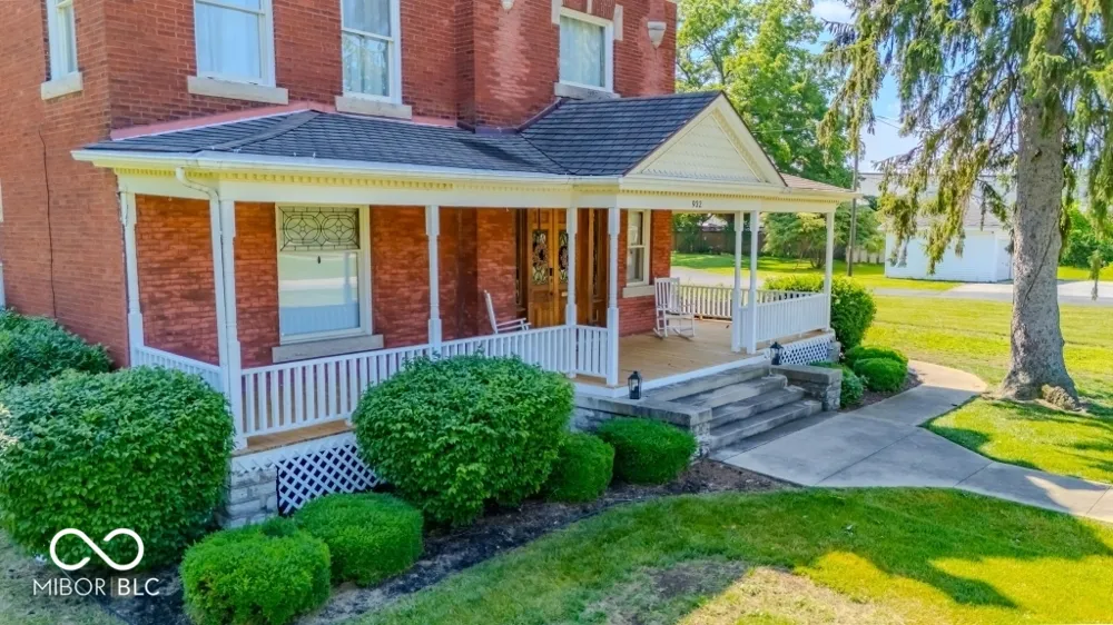932 Washington Street Marion, IN 46952