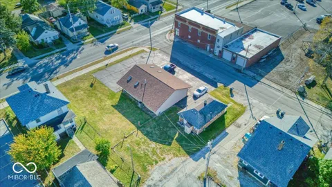 506 W Walnut Street