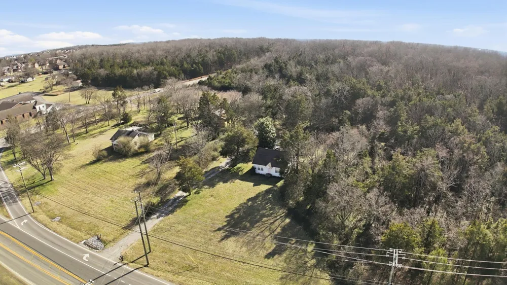 10032 Lebanon Rd Mount Juliet, TN 37122
