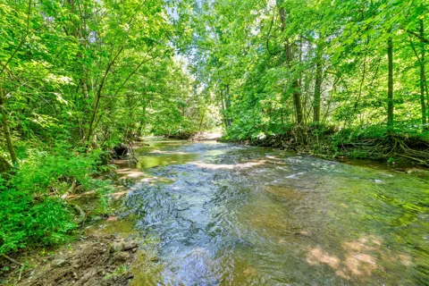 3712 Budds Creek Rd