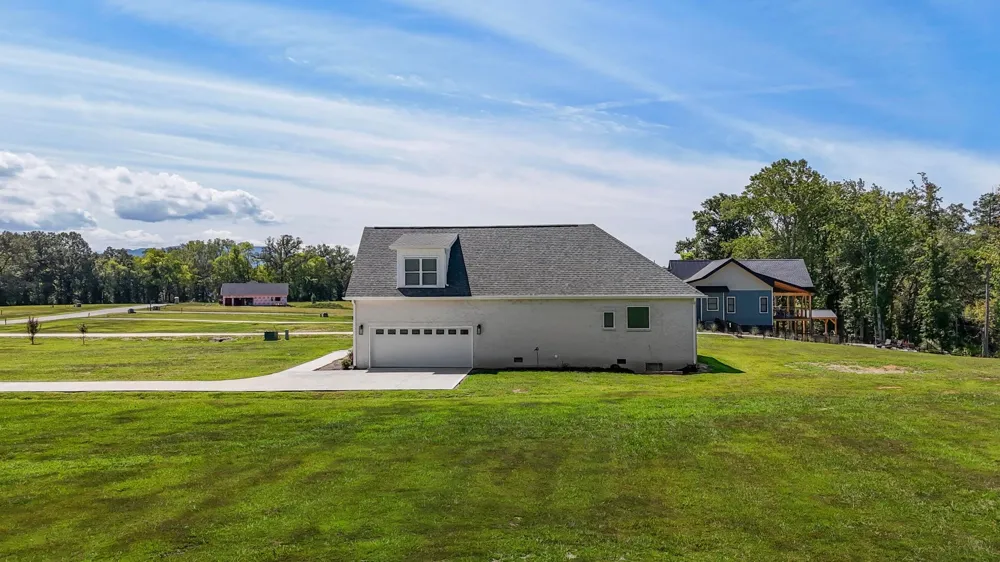 250 Sunset Blvd White Pine, TN 37890