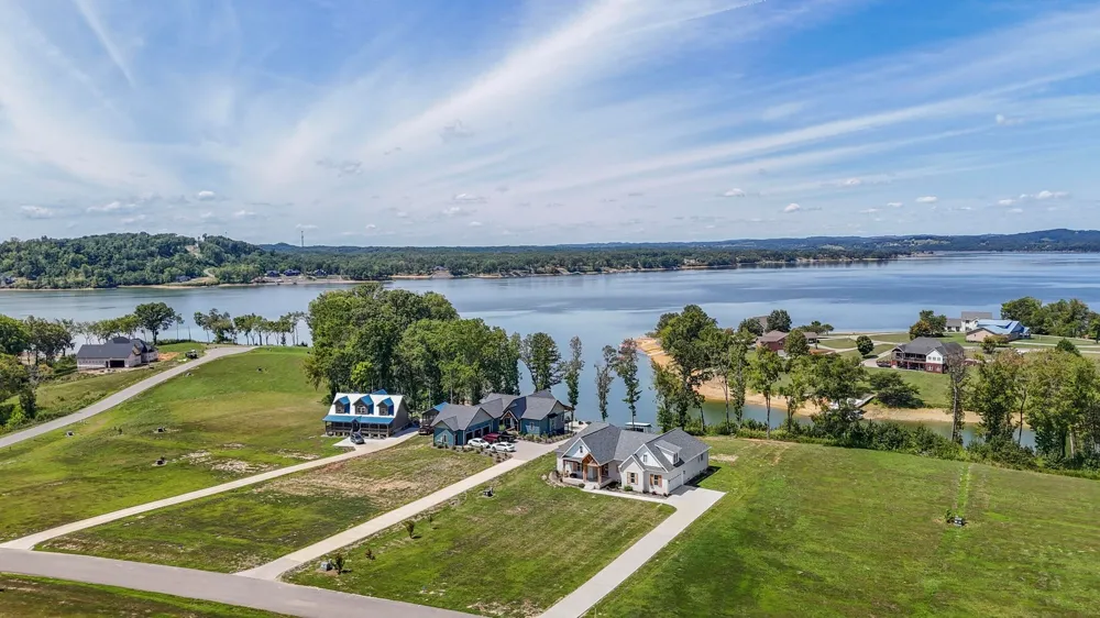 250 Sunset Blvd White Pine, TN 37890