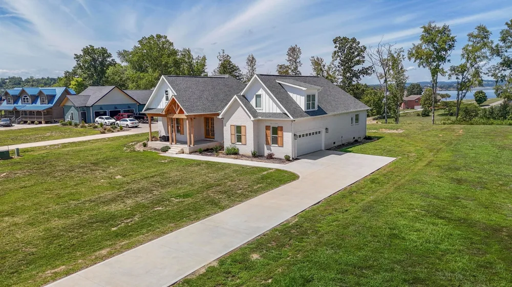250 Sunset Blvd White Pine, TN 37890