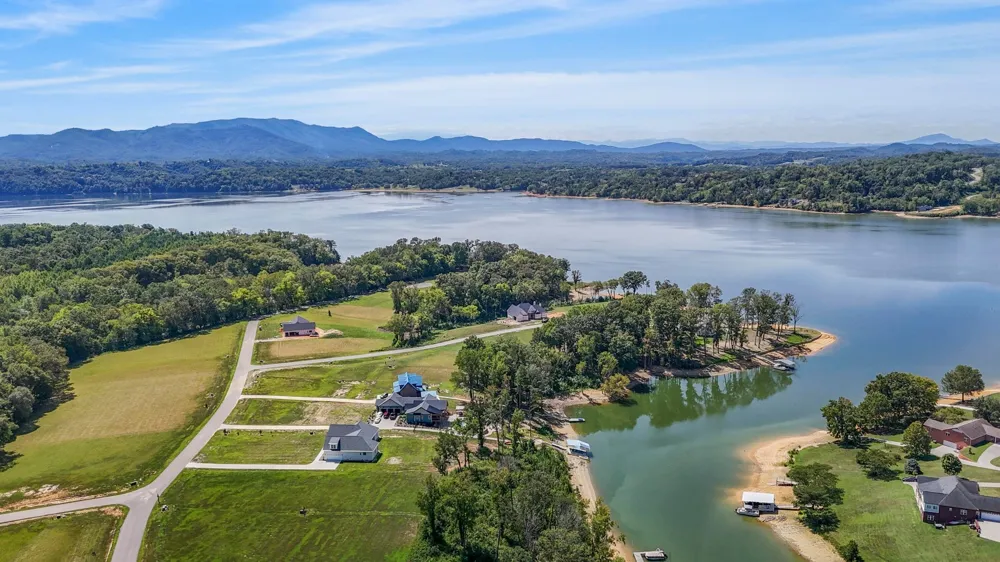 250 Sunset Blvd White Pine, TN 37890