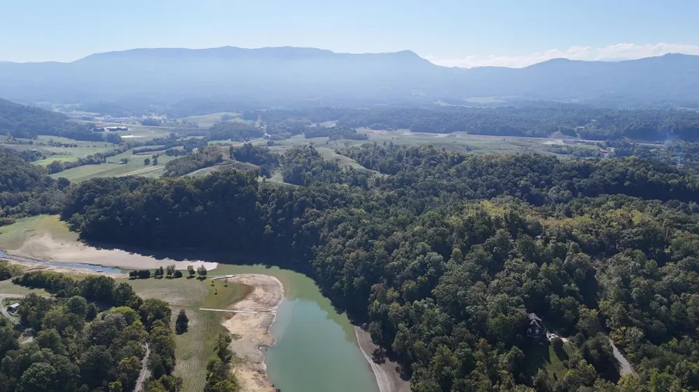 23 Caywood Rd Dandridge, TN 37725