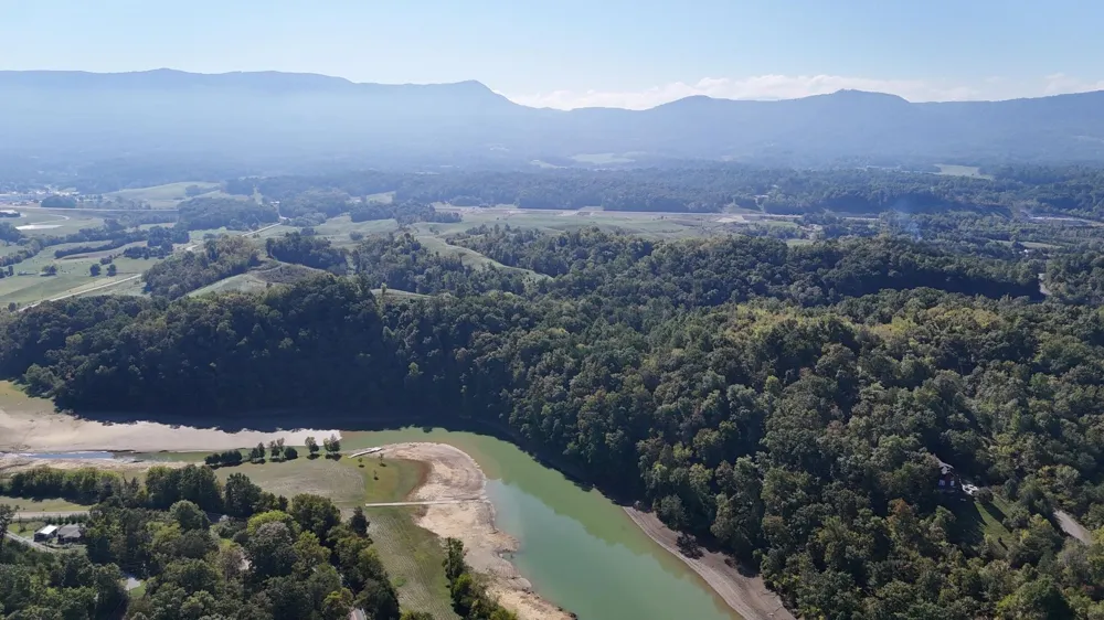 23 Caywood Rd Dandridge, TN 37725