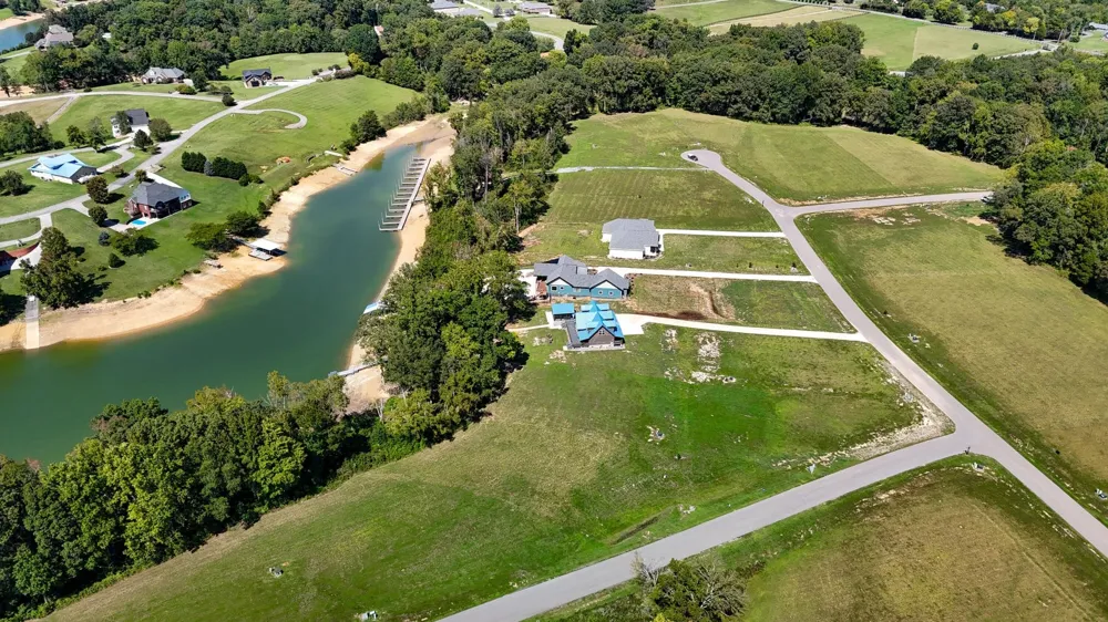38 English Mountain Pt White Pine, TN 37890