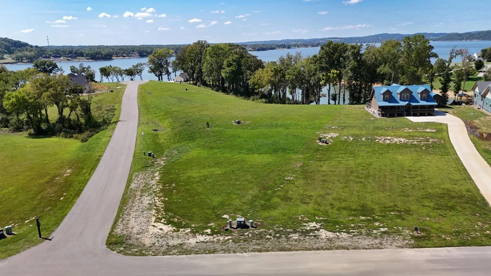 38 English Mountain Pt White Pine, TN 37890