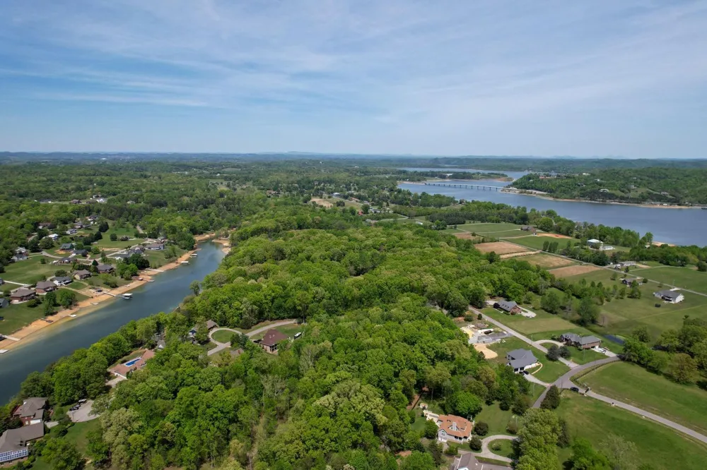 37 McCorkle Rd White Pine, TN 37890