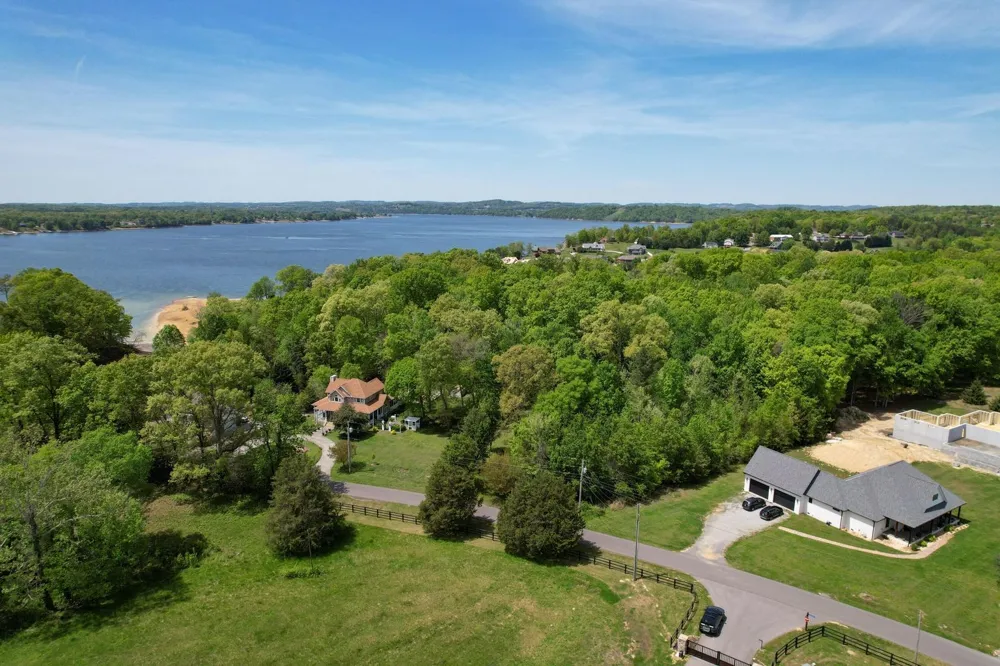 37 McCorkle Rd White Pine, TN 37890