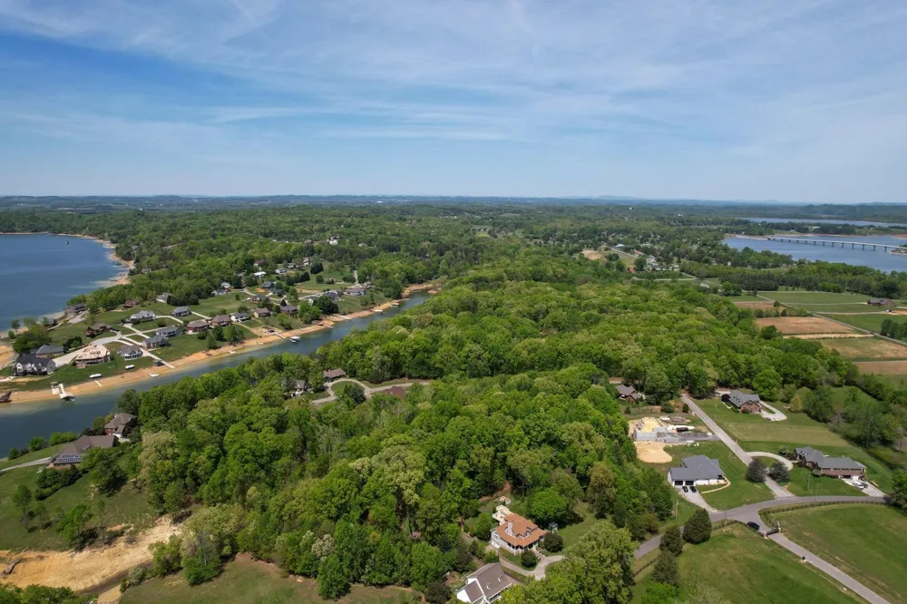 37 McCorkle Rd White Pine, TN 37890