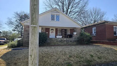 1379 QUINN AVE
