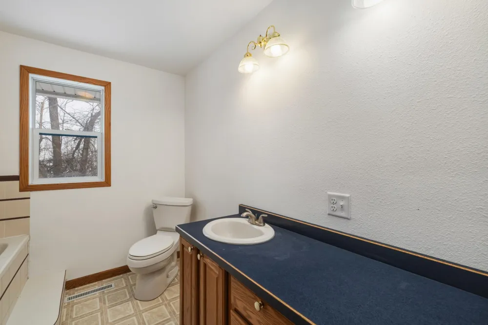 610 6th Street Hope, ND 58046