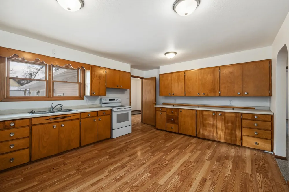 610 6th Street Hope, ND 58046