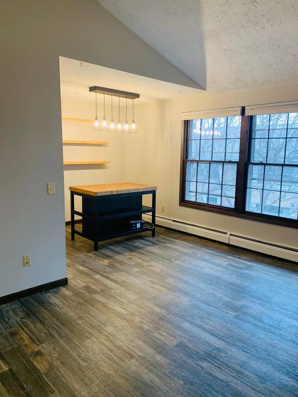 932 Westbrooke Way #8 Hopkins, MN 55343