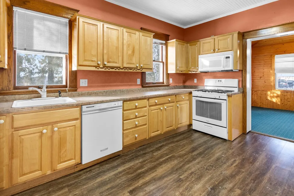 6494 School Street Finlayson, MN 55735