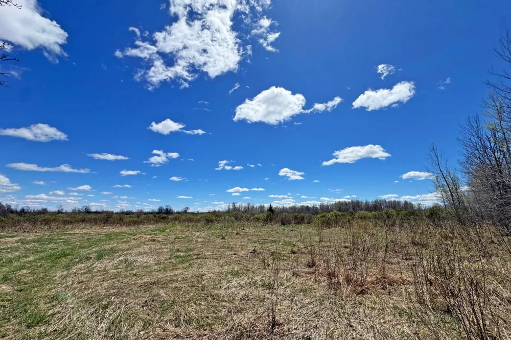 0000 Fairview Road Kettle River, MN 55757