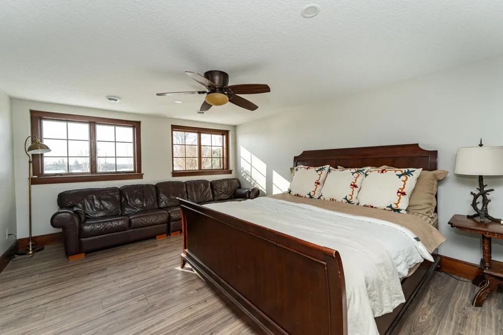 10951 County 8 Road SW Stewartville, MN 55976
