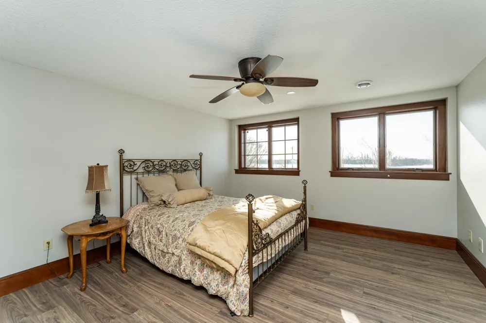 10951 County 8 Road SW Stewartville, MN 55976