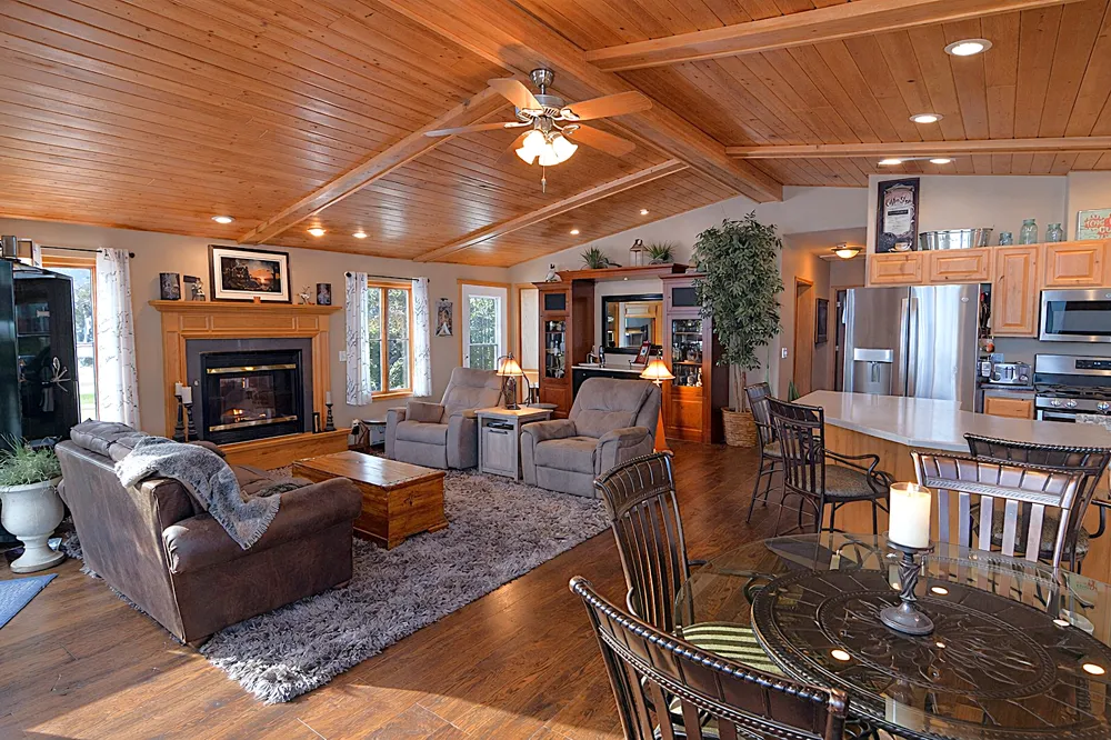 25388 County Road 523 Effie, MN 56639