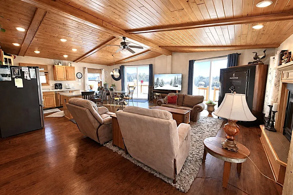 25388 County Road 523 Effie, MN 56639