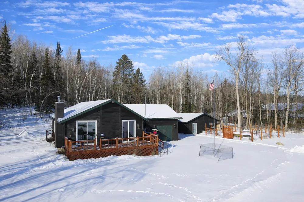 25388 County Road 523 Effie, MN 56639