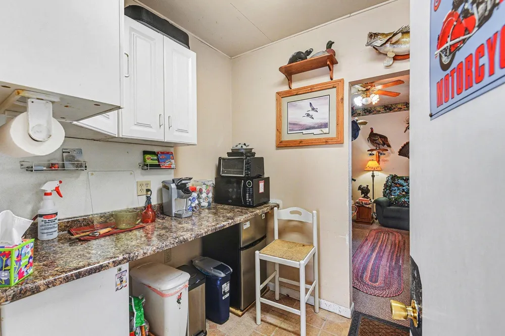 417 S Fairview Drive Luverne, MN 56156