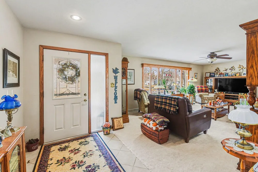 417 S Fairview Drive Luverne, MN 56156