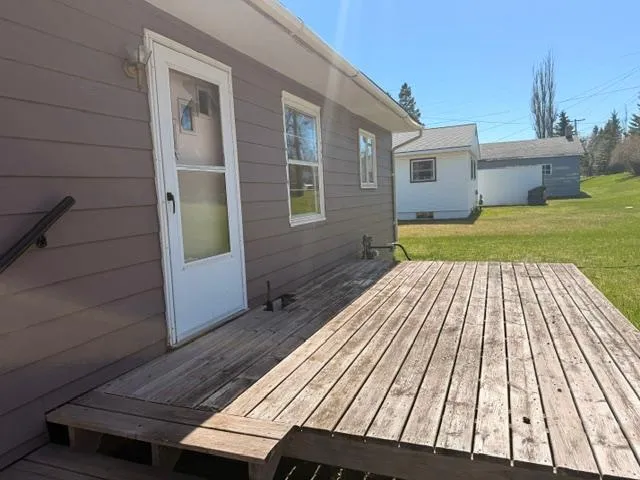 122 Banks Boulevard Silver Bay, MN 55614