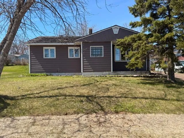 122 Banks Boulevard Silver Bay, MN 55614