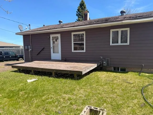 122 Banks Boulevard Silver Bay, MN 55614