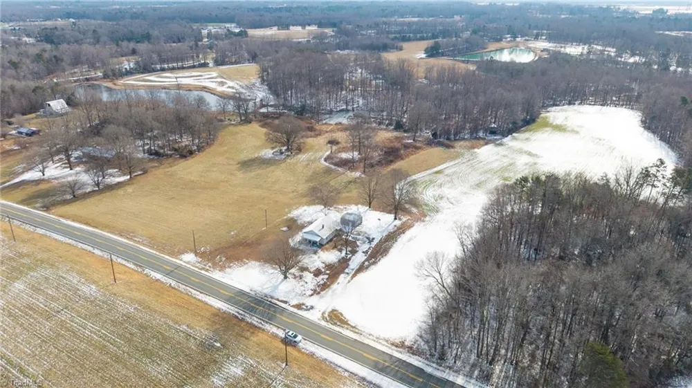2238 Nc Highway 62 Julian, NC 27283
