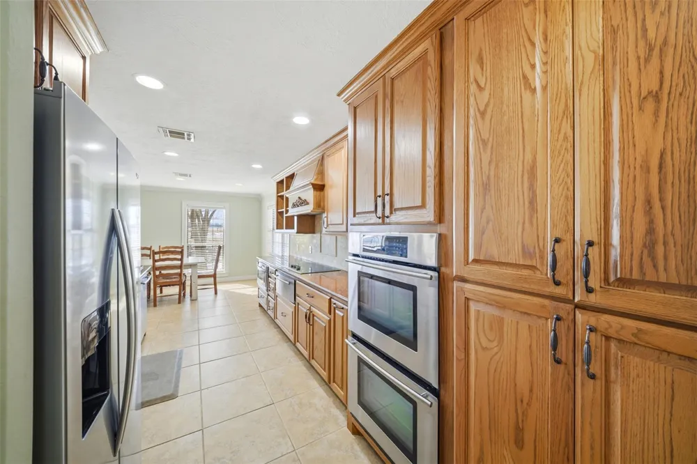 2365 S Fm 46 Franklin, TX 77856