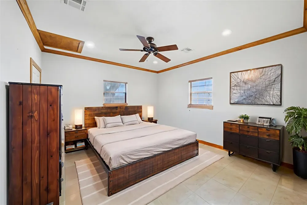 2365 S Fm 46 Franklin, TX 77856