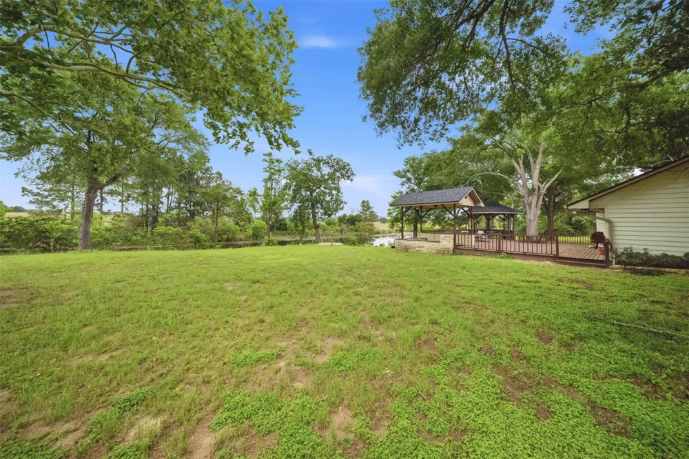 2365 S Fm 46 Franklin, TX 77856