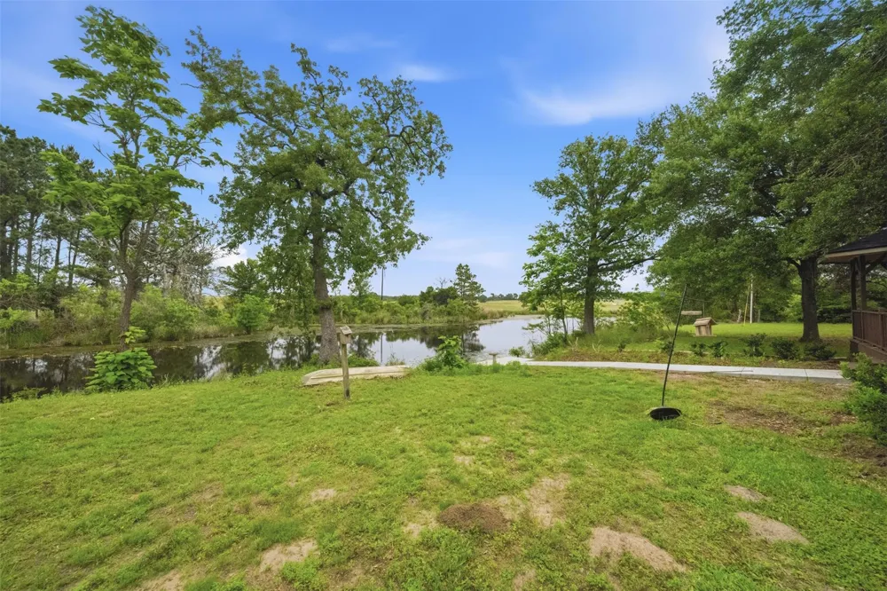 2365 S Fm 46 Franklin, TX 77856