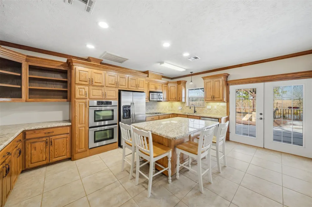 2365 S Fm 46 Franklin, TX 77856