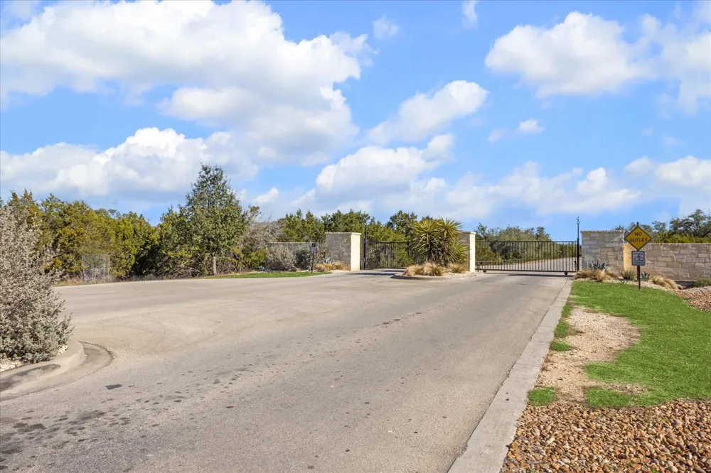 1021 Malbec Loop Canyon Lake, TX 78133