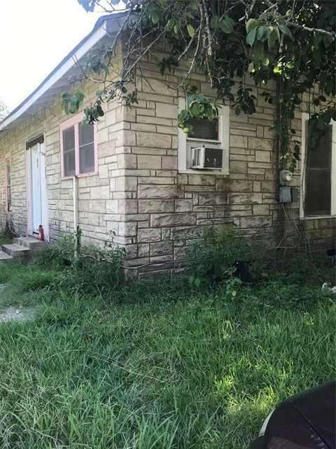 205 S 15th Street