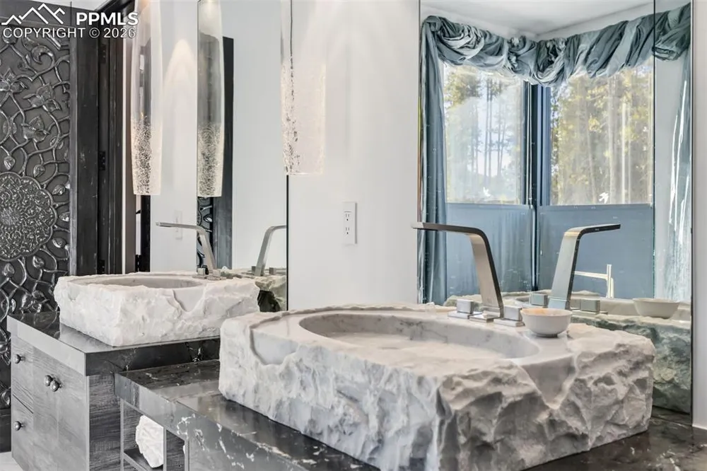 364 Gold King Way Breckenridge, CO 80424