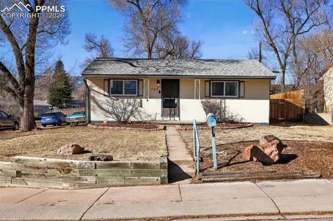 702 Erie Road