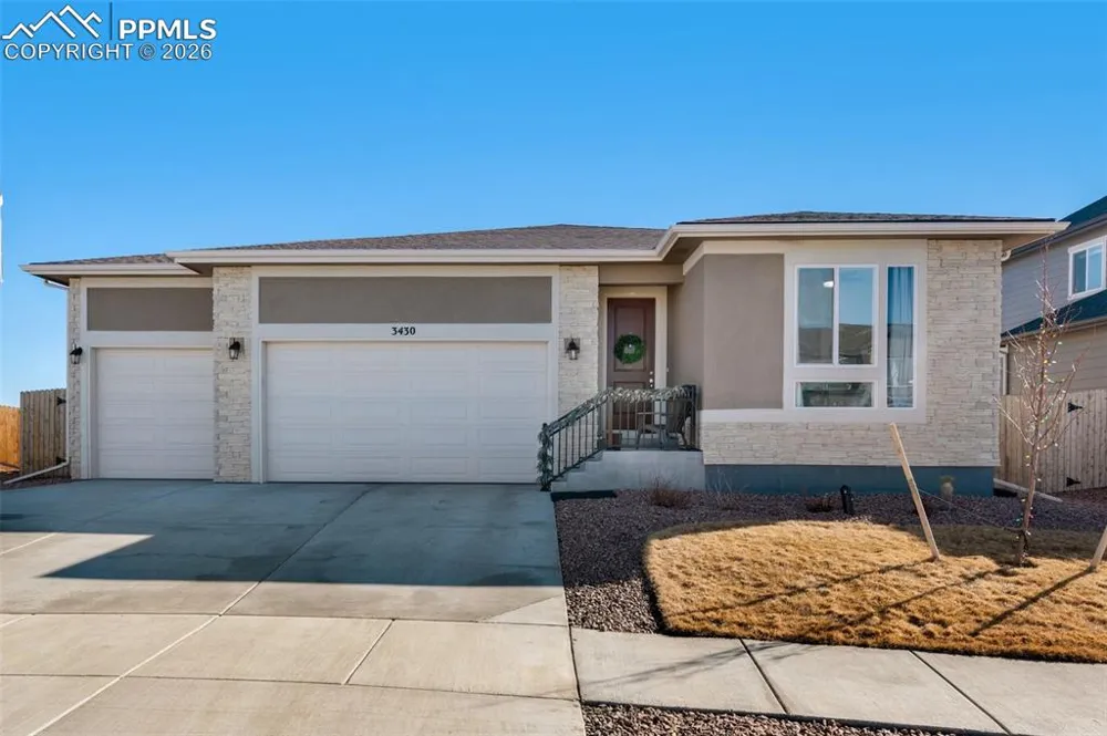 3430 Bella Luna Drive Pueblo, CO 81001