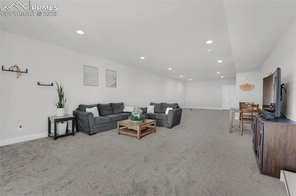3430 Bella Luna Drive Pueblo, CO 81001
