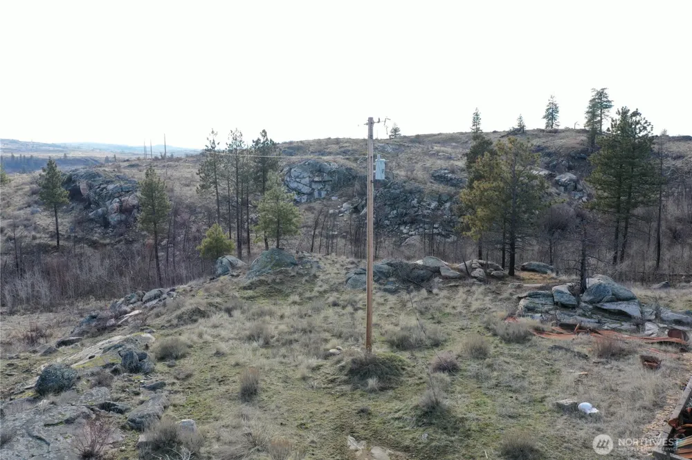 372 C Cameron Lake Loop Road Okanogan, WA 98840