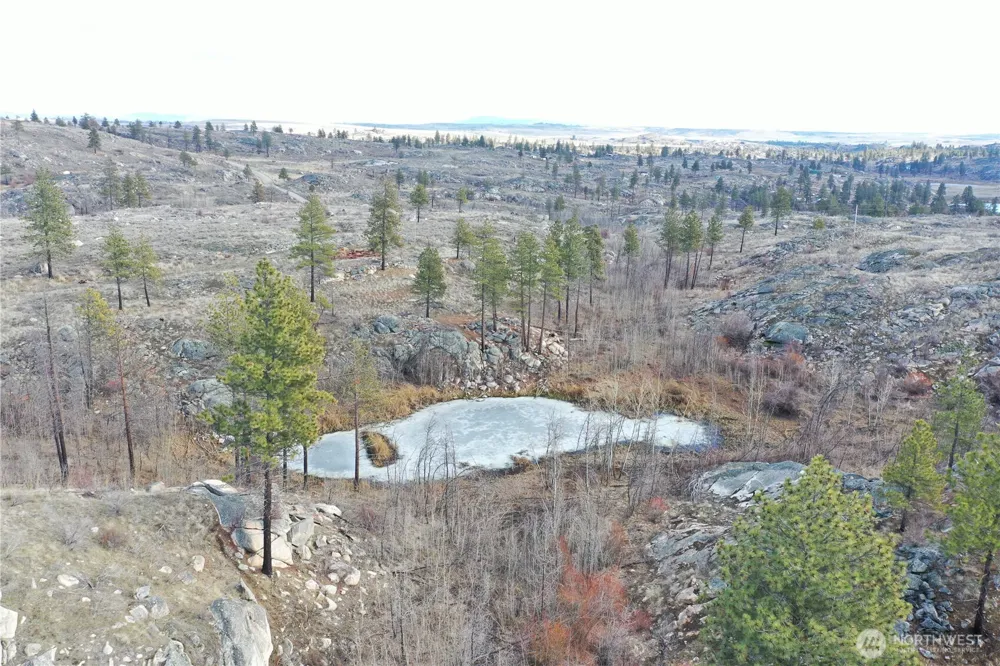 372 C Cameron Lake Loop Road Okanogan, WA 98840