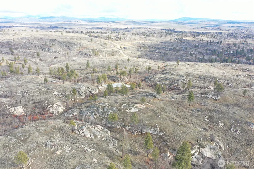 372 C Cameron Lake Loop Road Okanogan, WA 98840