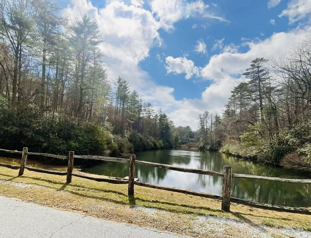 Lot Indian Lake Road Lake Toxaway, NC 28747