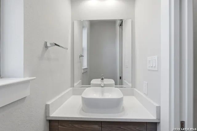 1817 ST MARYS ST Unit 102 San Antonio, TX 78212