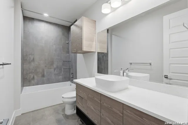 1817 ST MARYS ST Unit 102 San Antonio, TX 78212