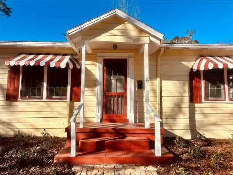 228 NW 4TH AVENUE